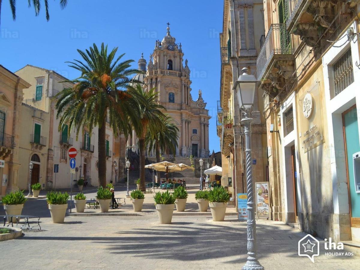 Residence Sicilia Mare- Casa Vacanza Scoglitti Exterior photo